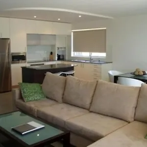 **** Aparthotel Watermark Australia